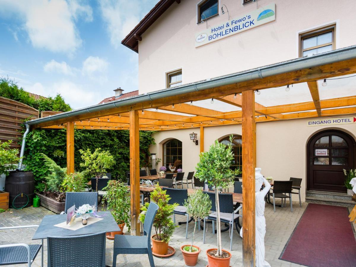 Hotel & Ferienwohnungen Bohlenblick Saalfeld Saale المظهر الخارجي الصورة