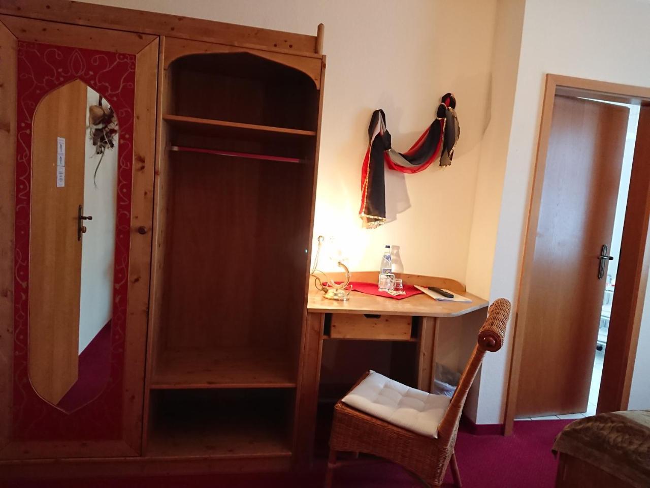 Hotel & Ferienwohnungen Bohlenblick Saalfeld Saale المظهر الخارجي الصورة